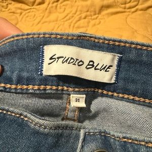 Studio Blue jeans